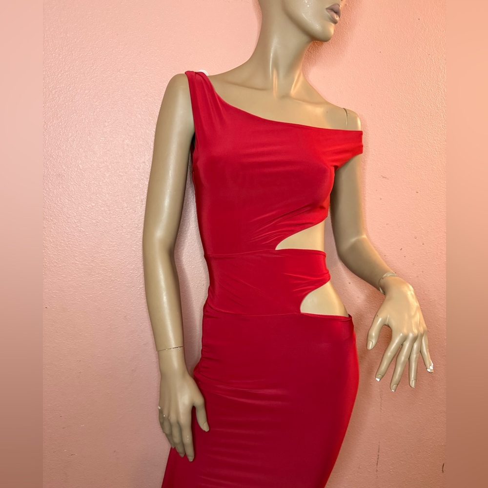 Windsor Red Cutout One-Shoulder Midi Dress – Size S (NWT) - Picture 5 of 15